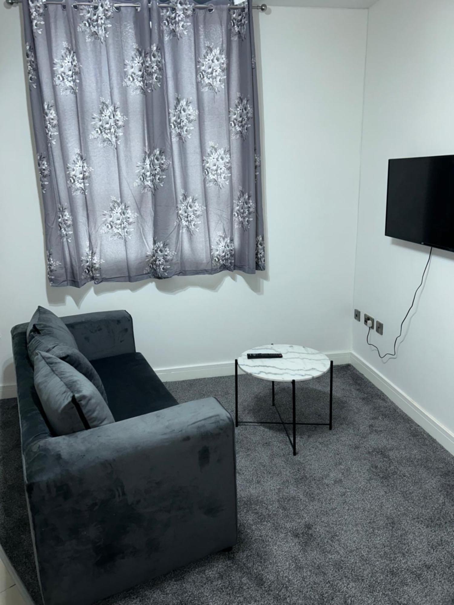 Lovely 1 Bed Apartment In Salford Μάντσεστερ Εξωτερικό φωτογραφία